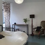 Aux Portes De Bordeaux לורמון