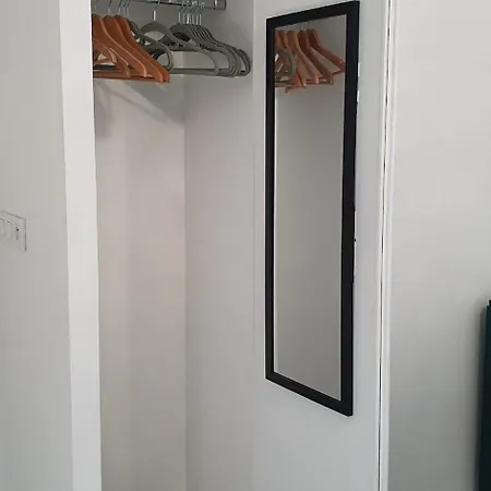 Aux Portes De Bordeaux Homestay